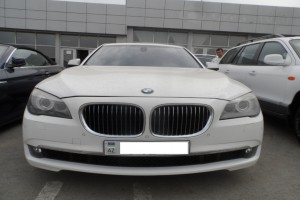 BMW 750 2009