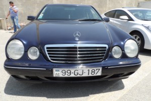 Mercedes E 220 2000