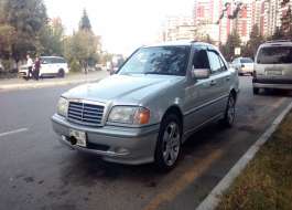 Mercedes C 230 