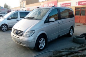 Mercedes Viano 2004