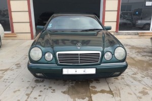Mercedes E 230 1996