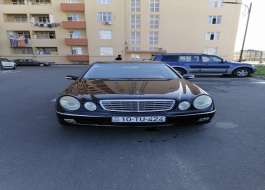 Mercedes E 240