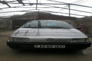 Volkswagen Passat 1990