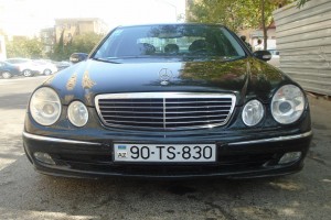 Mercedes E 220 2002