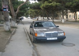 Mercedes E 260 1987