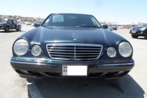 Mercedes E 240 