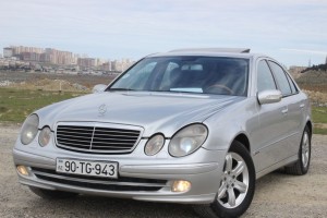 Mercedes E 270 2002