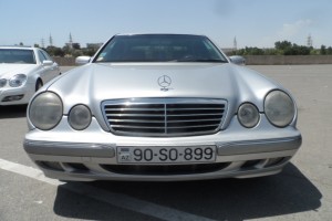 Mercedes E 270 2000