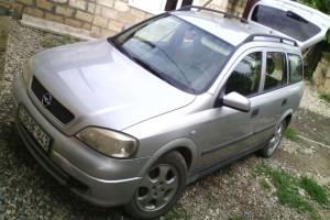 Opel Astra 2000