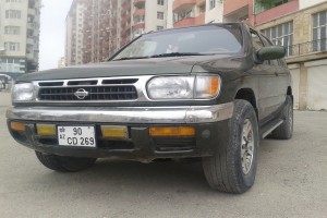 Nissan Pathfinder 1997