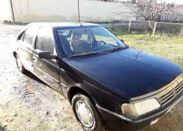 Peugeot 405