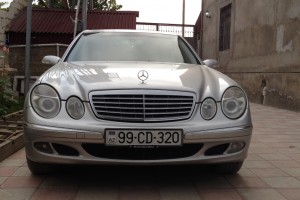 Mercedes E 320 2004