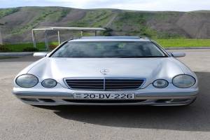 Mercedes E 240 